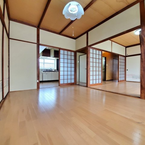 仁田貸家の内装