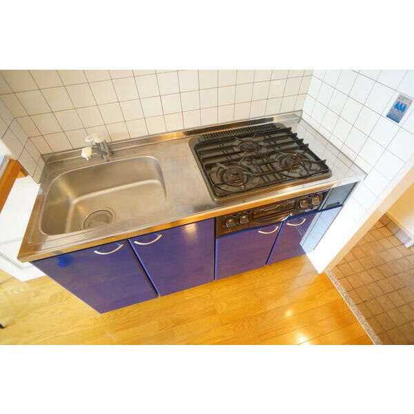 メゾンフェミニ富雄のキッチン