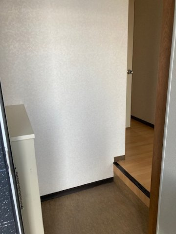 サンローゼ赤坂の玄関|きれいな玄関です