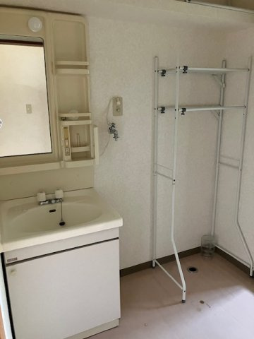 サンローゼ赤坂の洗面所|忙しい朝には欠かせない洗面所です