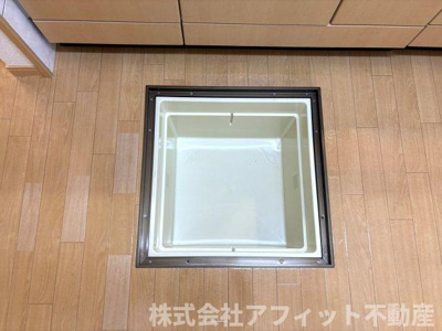 【その他】 | レジデンスＭＮ | 床下収納