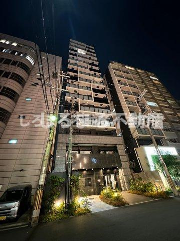 プレサンス立売堀ベルヴィルの外観