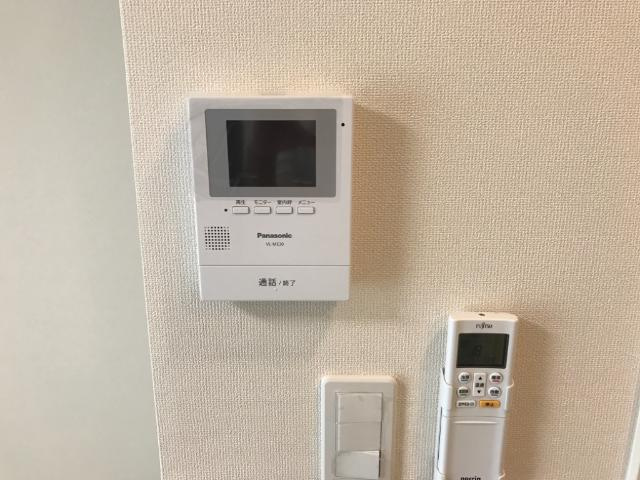 melodyの内装|カメラ付インターホン（イメージ）