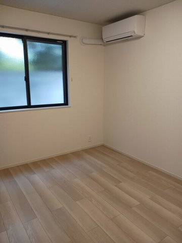 ベラ・ローザのその他