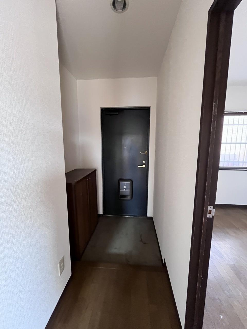 モンシャトー小山の玄関