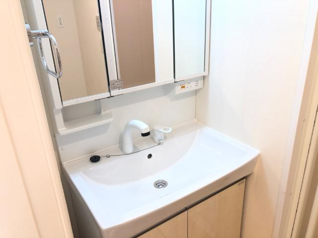 ウエストアクアⅡの洗面所|洗髪洗面化粧台（イメージ）