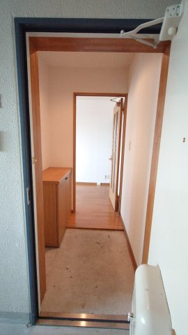 マロンフィールド美しが丘の玄関