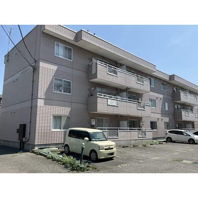 ガーデンムツミAの外観