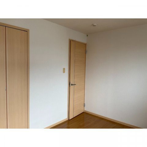 ガーデンムツミAの居間・リビング