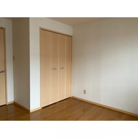 ガーデンムツミAの居間・リビング