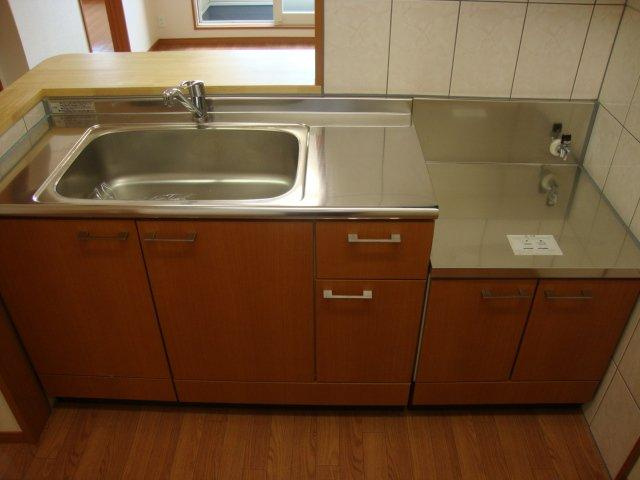 ルピナス・彩のキッチン|キッチン（イメージ）