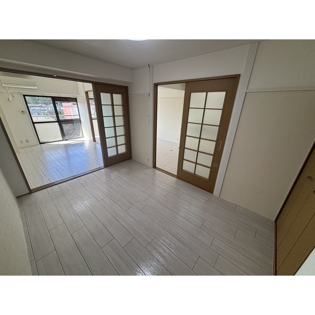 ヴァンデュール上大曽　旧前橋マンションの内装