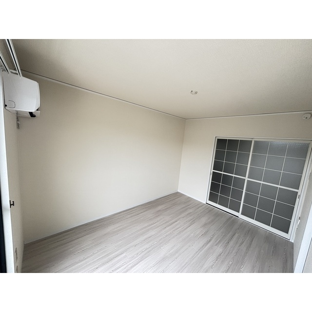 セジュール滝の原Aの居間・リビング