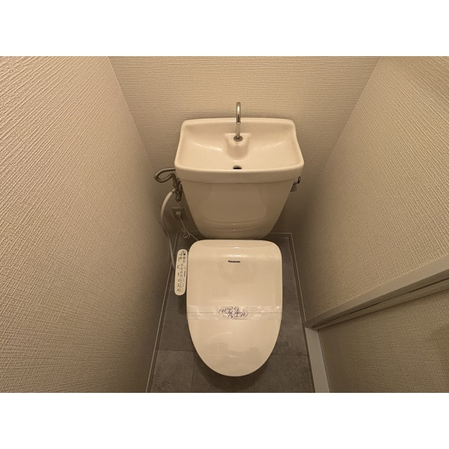 セジュール滝の原Aのトイレ