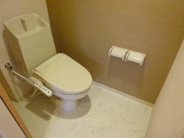 鹿沼市緑町２丁目のアパートのトイレ|シャワー付きトイレ