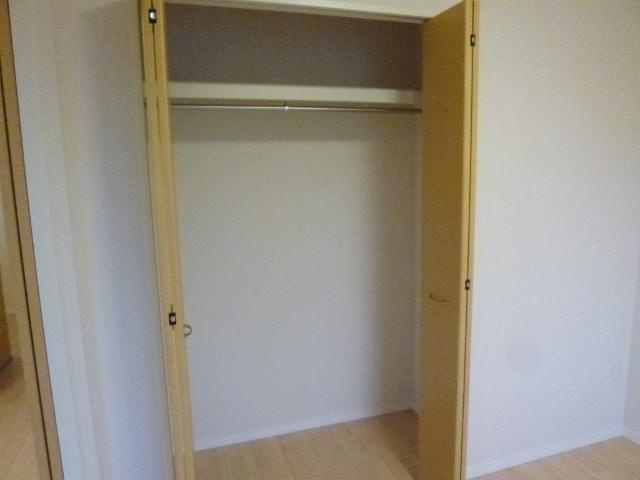 鹿沼市緑町２丁目のアパートの収納|クローゼット