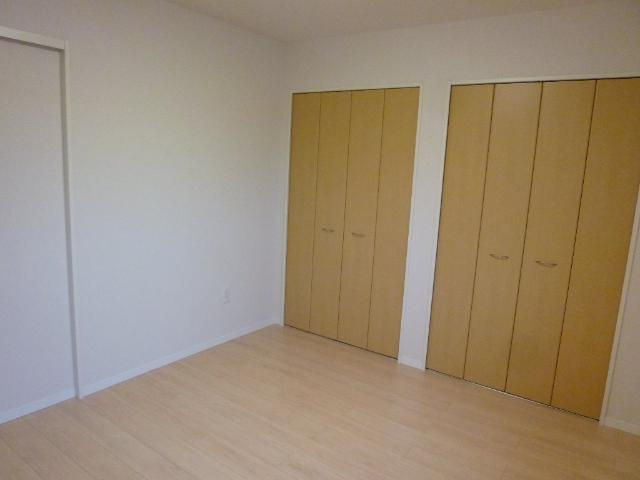 鹿沼市緑町２丁目のアパートの内装|洋室（北側）