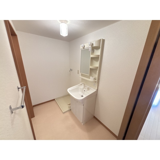 ルネス・レガートの洗面所