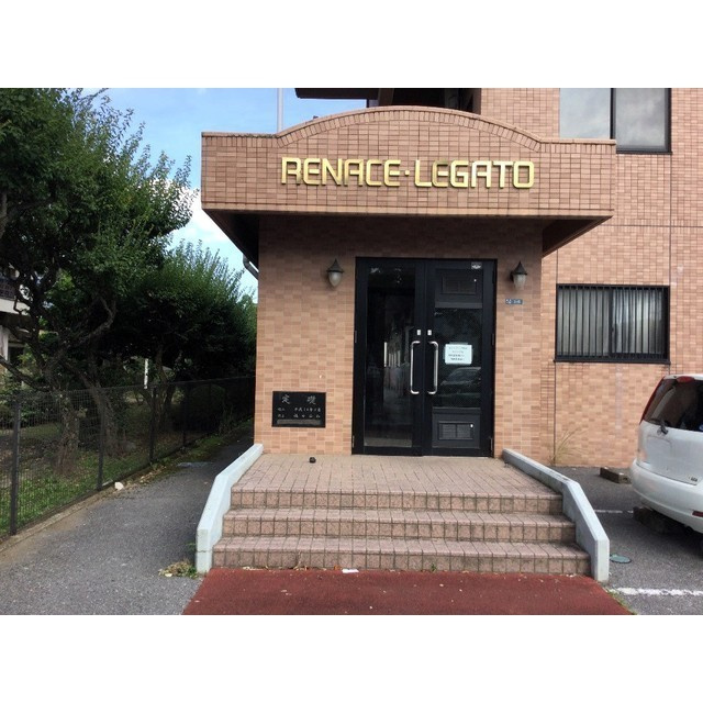 ルネス・レガートのエントランス