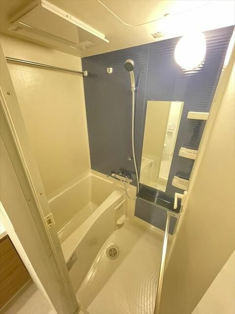 ＡＺＥＳＴ上板橋Ⅲの浴室