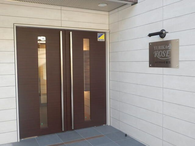 ユリカロゼ練馬のエントランス