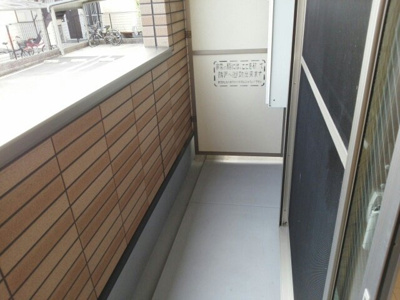 【バルコニー】 | アベリア高倉 | 陽当たり良好なバルコニーです