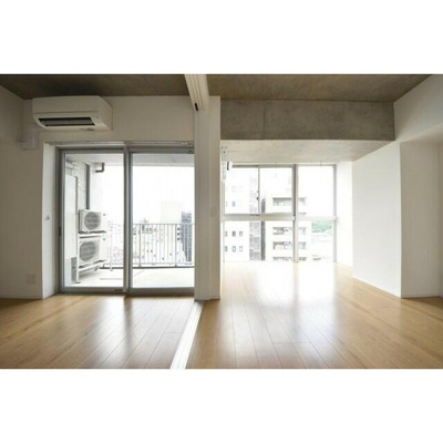 【居間・リビング】 | ミレドゥーエ日暮里 |  