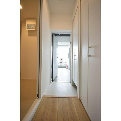 【玄関】 | ミレドゥーエ日暮里 |  