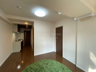 【居間・リビング】 | LA MAISON VERTE | 11.5帖もある広々としたLDKです♪