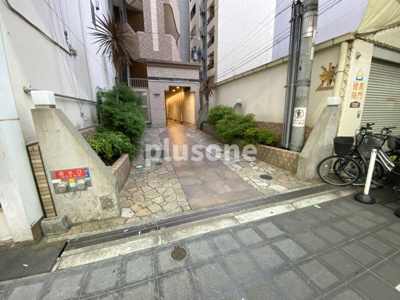 【エントランス】 | Gramercy Nipponbashi