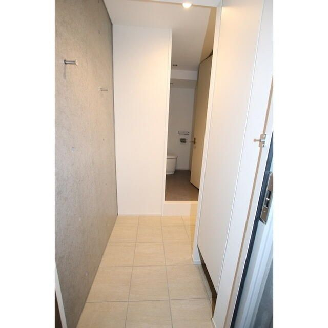 ファーレ大塚Ⅱの玄関