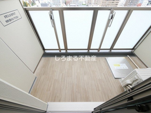 La Douceur玉造（旧ミラージュパレス玉造デフィ）のバルコニー