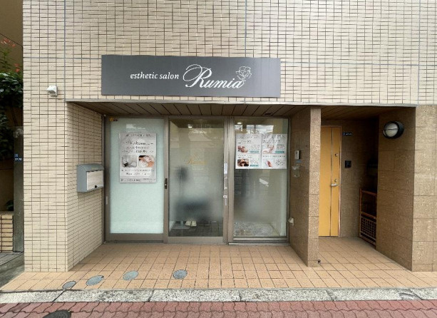 【外観】 | 目白駅8分 AMビル 1階 10.78坪 サロン居抜き