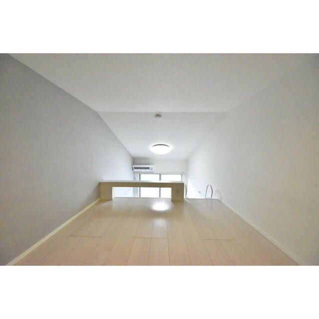 ハーモニーテラス池袋本町の居間・リビング