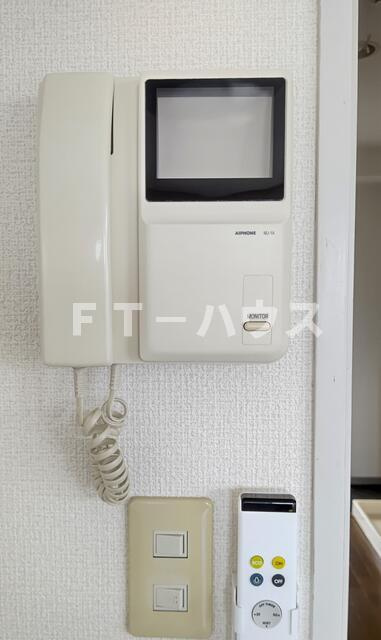 サンライズ大久保のセキュリティ|モニター付きインターホン