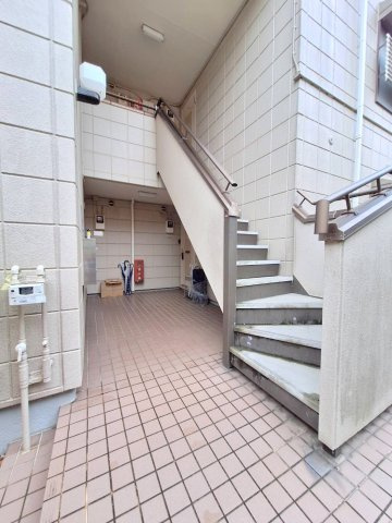 メゾンKのロビー