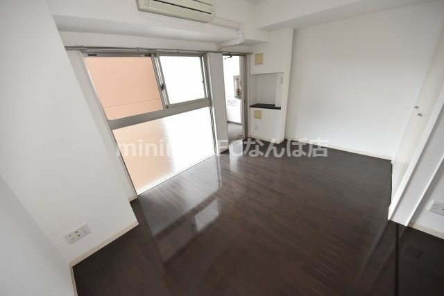 サムティ難波グレイスの寝室