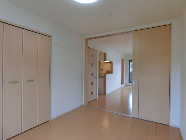 ラベンダー　Ａの洋室