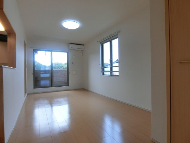 ラベンダー　Ａの居間・リビング