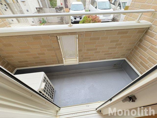 ポライトリーのバルコニー