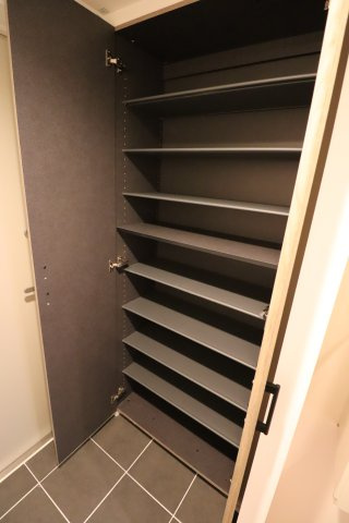 GENOVIA池袋の収納