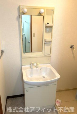 【洗面所】 | ミレニアム・ハイム1号館 | 洗髪洗面化粧台