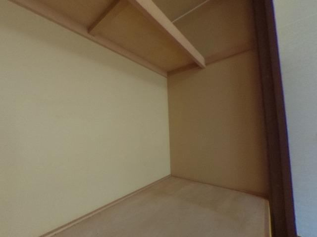 大空町女満別西7条4丁目戸建の収納