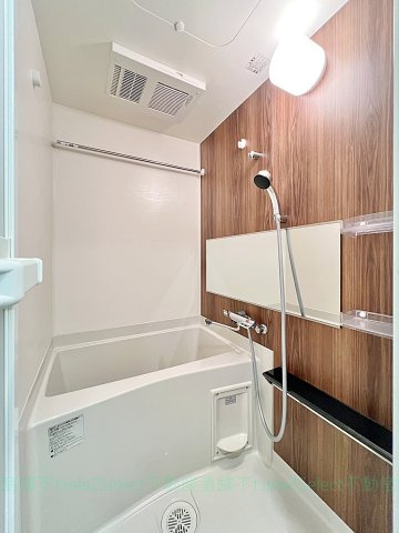 プレサンス名古屋菊井セルカの浴室