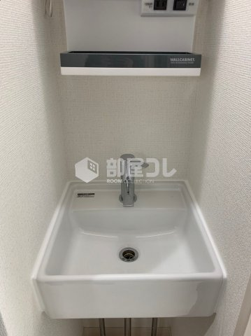 グランクオール西池袋の独立洗面台