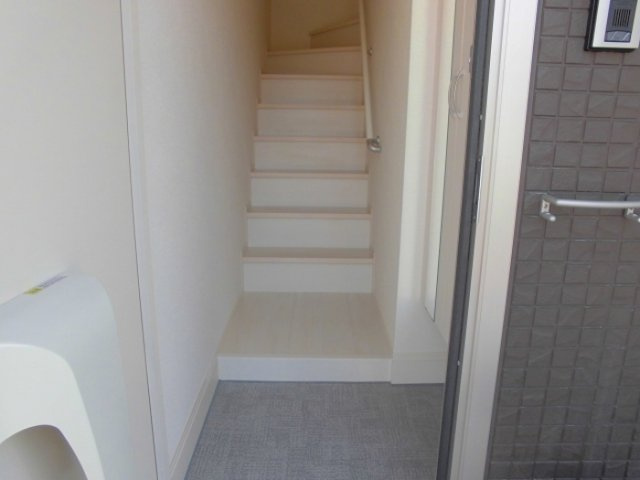 シン・オオヌキソウの玄関