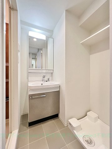 プレサンス名古屋菊井セルカの洗面所|類似モデル