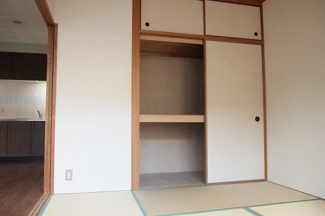 【内装】 | シャトー三島 | 和室