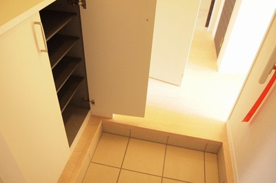 【玄関】 | シャーメゾン田井庄 | 下駄箱