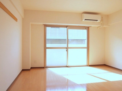 【内装】 | アイリスハイツ8号館 | 洋室